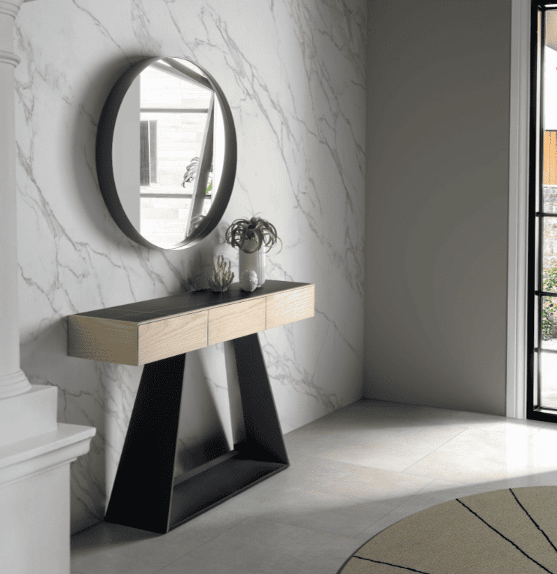 Vista completa de recibidor de madera con espejo - disponible en Mobles Álvarez en Terrasa